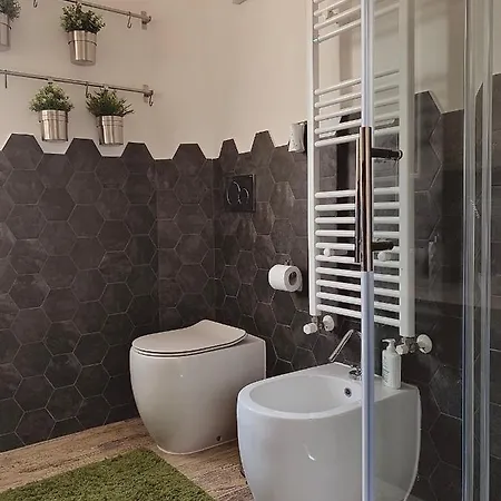 House Apartman *
